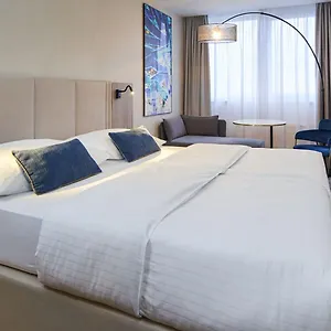 Hotell Orea Pyramida, Prag