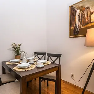 Wishlist Residences - Old Town Square פראג